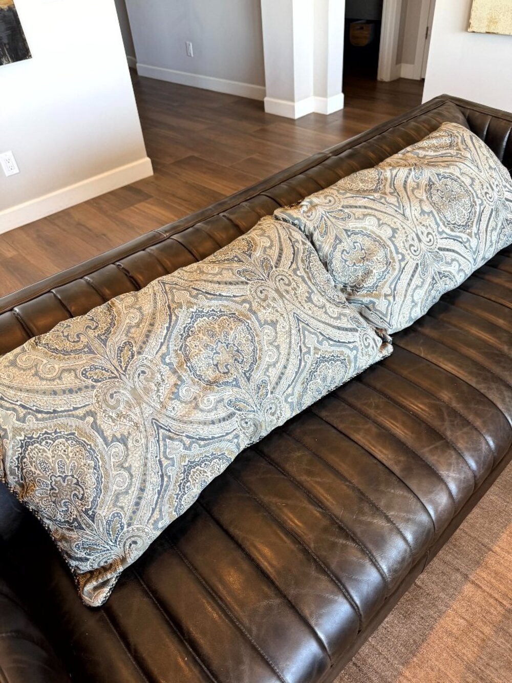 Croscill Blue & Green Jacquard King Pillow Shams w/ Blue & Gold Corded Trim - Picture 2 of 10